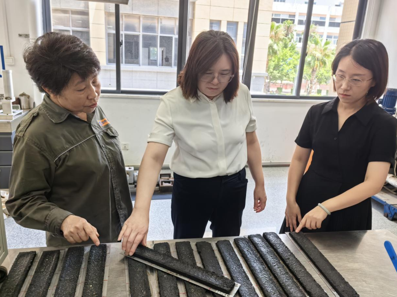 海南控股赴厦门华特调研