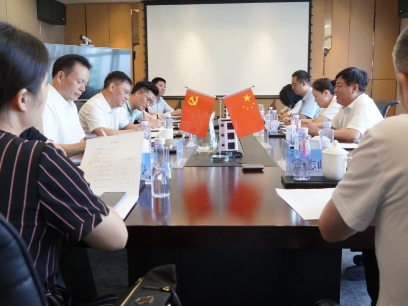 中国华腾工业有限公司副总裁李承云赴厦门华特走访调研